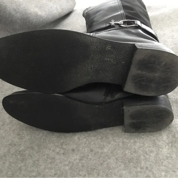 Anne Klein Riding Boot, Size 8 - Picture 6 of 8